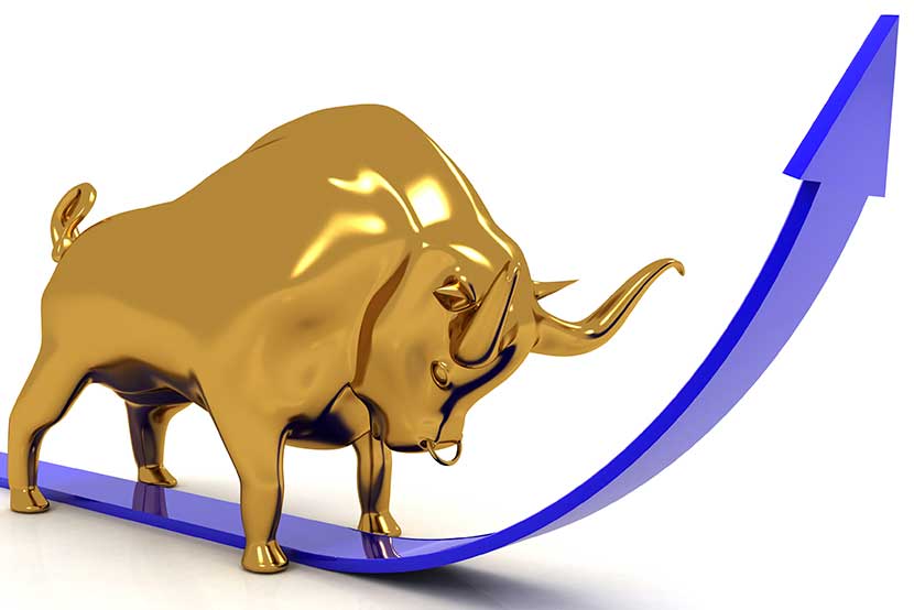 Gold bull illustrating gold set for a new bull run, with blue arrow pointing upwards