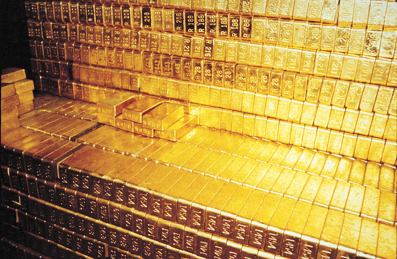 Gold bars purportedly stored in Fort Knox